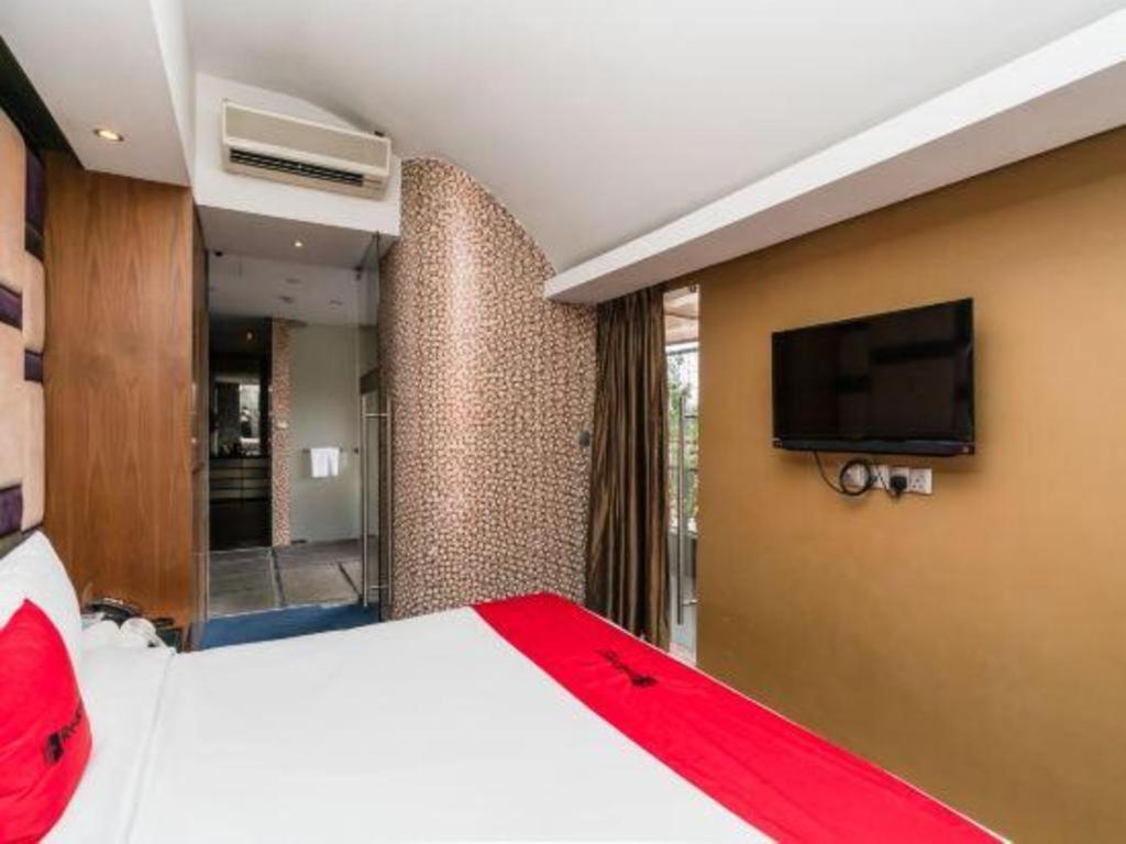 Reddoorz Hotel Plus @ Little India Сингапур Экстерьер фото